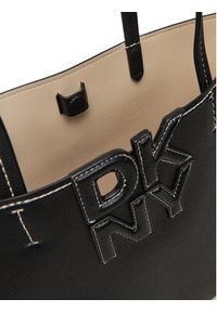 DKNY Torebka R51AAJ38 Czarny. Kolor: czarny. Materiał: skórzane