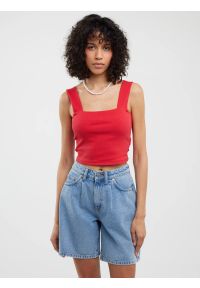 Big-Star - Top damski w prążek czerwony Serecona 603. Kolor: czerwony. Materiał: jeans, skóra, dzianina. Długość rękawa: na ramiączkach. Wzór: prążki