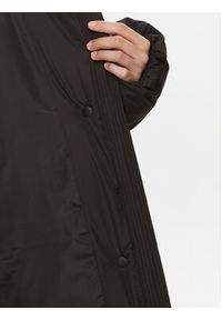 Calvin Klein Jeans Kurtka puchowa J20J221888 Czarny Oversize. Kolor: czarny. Materiał: puch, syntetyk