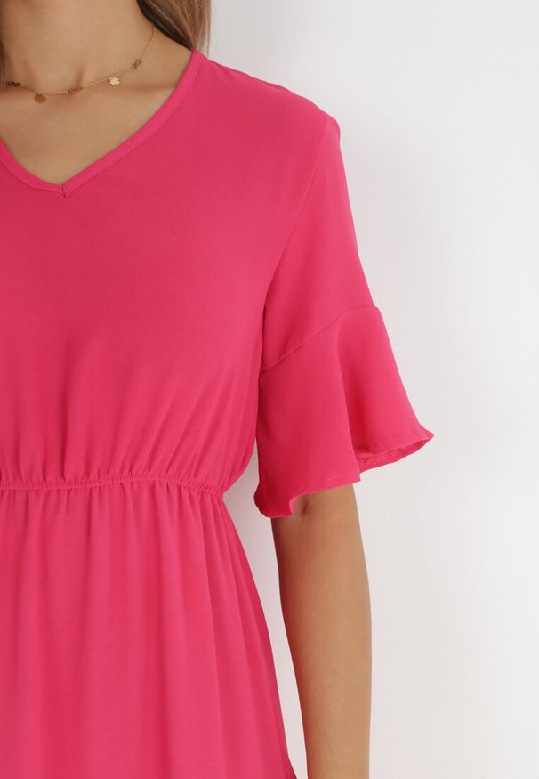 Born2be - Fuksjowa Sukienka Stamorus. Typ kołnierza: kołnierz z falbankami. Kolor: różowy. Długość rękawa: krótki rękaw. Wzór: aplikacja. Styl: klasyczny. Długość: midi