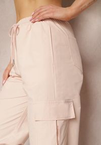 Renee - Jasnoróżowe Bojówki Spodnie z Gumką w Pasie z Szerokimi Nogawkami ze Ściągaczami Nellava. Okazja: na co dzień. Kolor: różowy. Styl: casual, elegancki #3