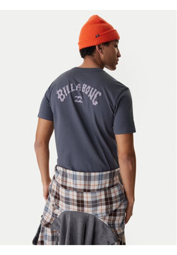 Billabong T-Shirt Arch Wave C1SS65BIP2 Szary Regular Fit. Kolor: szary. Materiał: bawełna
