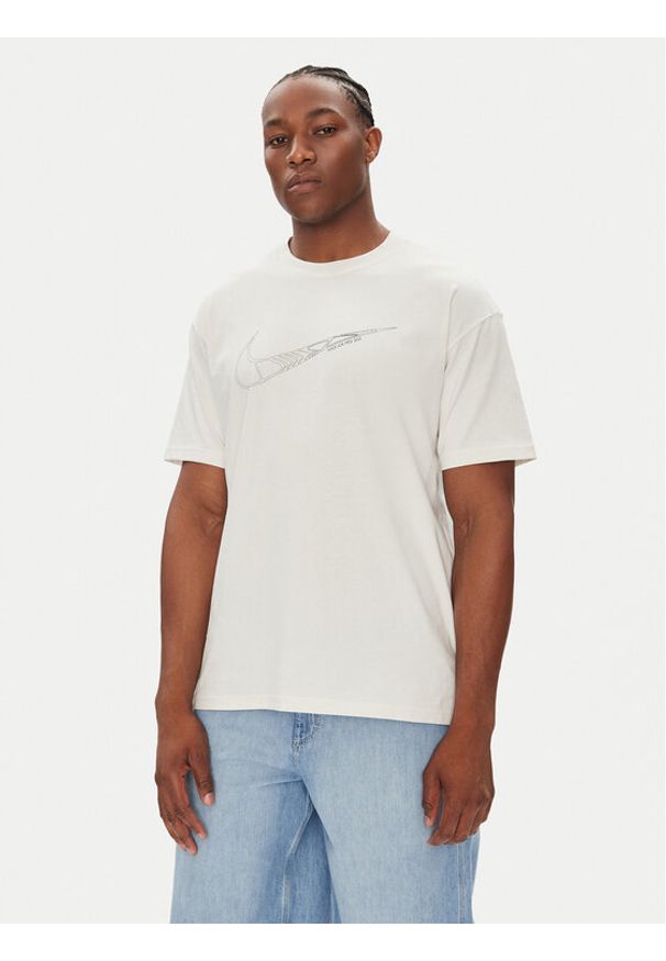 Nike T-Shirt HJ0746 Écru Regular Fit. Materiał: bawełna