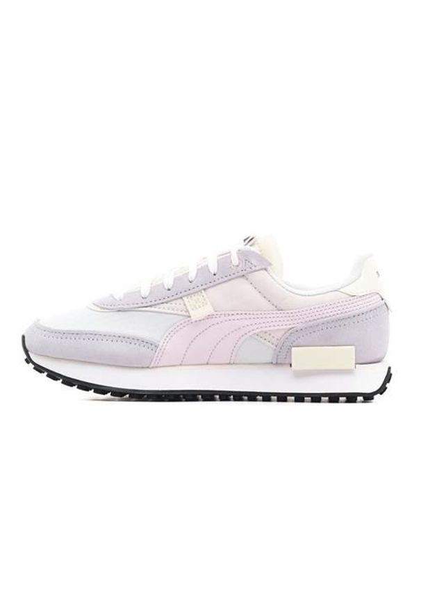 Buty do chodzenia damskie Puma Future Rider Displaced. Zapięcie: sznurówki. Kolor: biały, wielokolorowy, fioletowy. Materiał: materiał. Szerokość cholewki: normalna. Sport: turystyka piesza
