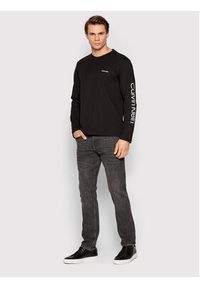 Calvin Klein Longsleeve Placement Logo K10K109737 Czarny Regular Fit. Kolor: czarny. Materiał: bawełna. Długość rękawa: długi rękaw #5