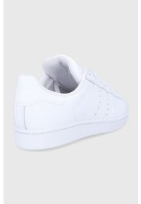 adidas Originals Buty FV3285 kolor biały. Nosek buta: okrągły. Zapięcie: sznurówki. Kolor: biały. Materiał: guma. Obcas: na obcasie. Wysokość obcasa: niski #5