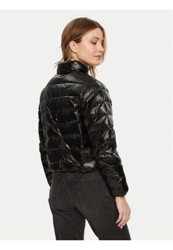Calvin Klein Jeans Kurtka puchowa J20J224698 Czarny Regular Fit. Kolor: czarny. Materiał: syntetyk