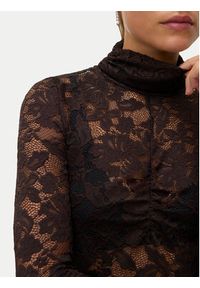 Vero Moda Bluzka Neline 10335562 Brązowy Slim Fit. Kolor: brązowy. Materiał: syntetyk #6