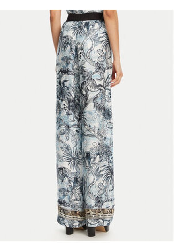Just Cavalli Spodnie materiałowe 78PAA120 Niebieski Loose Fit. Kolor: niebieski. Materiał: wiskoza