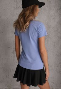 Renee - Niebieski T-shirt Kahlisiphe. Okazja: do domu, na co dzień. Kolor: niebieski. Materiał: bawełna, dzianina. Długość rękawa: krótki rękaw. Długość: krótkie. Styl: wakacyjny, casual #8