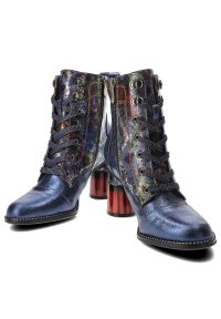 Niebieskie Botki Laura Vita Gustowne Buty Na Obcasie. Okazja: na co dzień. Zapięcie: sznurówki. Kolor: niebieski. Szerokość cholewki: normalna. Wzór: kwiaty. Materiał: skóra, materiał. Obcas: na obcasie. Styl: elegancki. Wysokość obcasa: średni #5