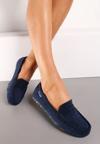 Born2be - Granatowe Mokasyny z Imitacji Zamszu na Płaskiej Podeszwie Sallevia. Kolor: niebieski. Materiał: zamsz. Obcas: na płaskiej podeszwie. Styl: elegancki
