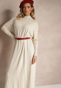 Renee - Biała Pudełkowa Sukienka Sweterkowa z Wiskozą i Golfem Rinnine. Okazja: na co dzień. Typ kołnierza: golf. Kolor: biały. Materiał: wiskoza. Styl: casual, elegancki #5
