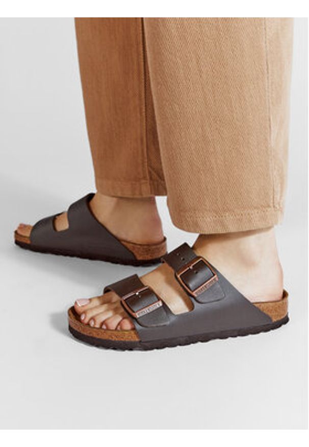 Birkenstock Klapki Arizona Bs 0051103 Brązowy. Kolor: brązowy. Materiał: skóra