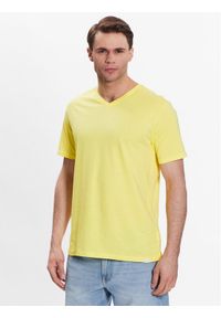 United Colors of Benetton - United Colors Of Benetton T-Shirt 3U53J4231 Żółty Regular Fit. Kolor: żółty. Materiał: bawełna