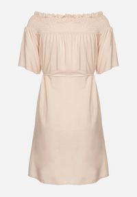 Born2be - Beżowa Sukienka z Wiskozą Bawełną Hiszpańskim Dekoltem i Sznurkiem Lilarenne. Okazja: na co dzień. Kolor: beżowy. Materiał: bawełna, wiskoza. Sezon: lato. Styl: casual, elegancki #4