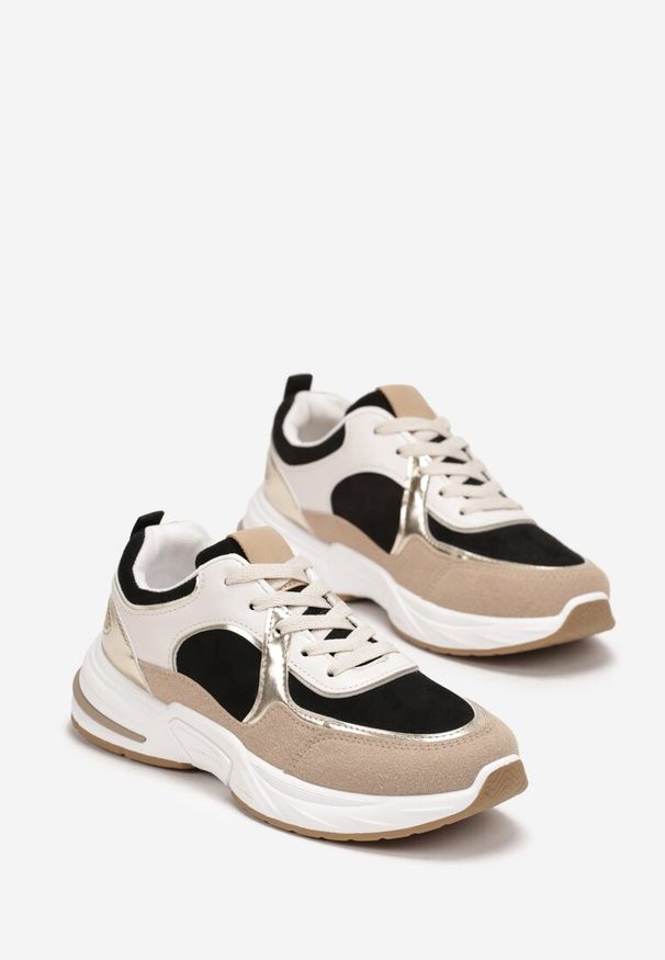 Renee - Beżowo-Czarne Sznurowane Sneakersy Ozdobione Metaliczną Wstawką Kizria. Okazja: na co dzień. Zapięcie: sznurówki. Kolor: czarny. Materiał: jeans. Wzór: aplikacja. Sezon: wiosna. Obcas: na obcasie. Wysokość obcasa: niski