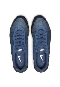 Nike - NIKE AIR MAX INVIGOR. Okazja: na co dzień. Kolor: niebieski. Materiał: guma. Szerokość cholewki: normalna. Sezon: lato. Model: Nike Air Max. Sport: turystyka piesza #4