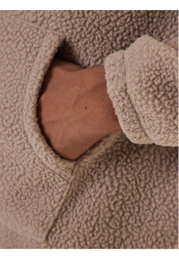 Levi's® Bluza Cozy Up A1034-0028 Écru Relaxed Fit. Materiał: syntetyk