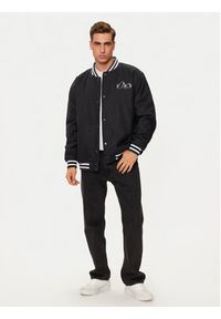 Vans Kurtka bomber Scuttle VN000HMN Czarny Regular Fit. Kolor: czarny. Materiał: syntetyk #2