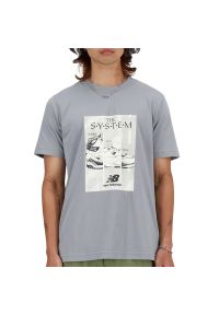 Koszulka New Balance MT41595YST - szara. Kolor: szary. Materiał: dresówka, bawełna, materiał. Długość rękawa: krótki rękaw. Długość: krótkie