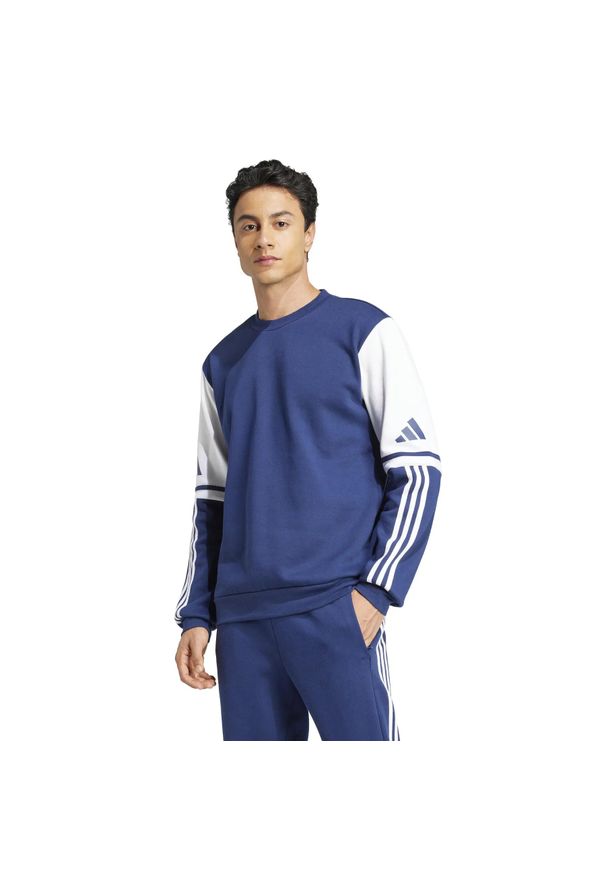 Adidas - Bluza adidas Squadra25. Kolor: biały, niebieski, wielokolorowy. Materiał: bawełna, poliester