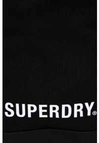 Superdry Plecak męski kolor czarny duży z aplikacją. Kolor: czarny. Wzór: aplikacja
