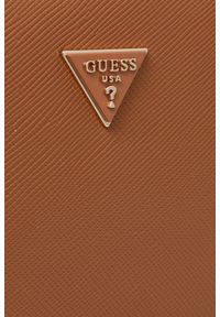 Guess - GUESS Brązowa kopertówka damska Noelle II. Kolor: brązowy. Materiał: skórzane #5