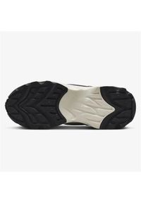 Buty do biegania damskie Nike Tc 7900. Zapięcie: sznurówki. Kolor: wielokolorowy. Materiał: materiał, tkanina, syntetyk, guma. Szerokość cholewki: normalna. Sport: bieganie
