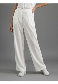 Sinsay - Spodnie wide leg - kremowy. Kolor: kremowy #1