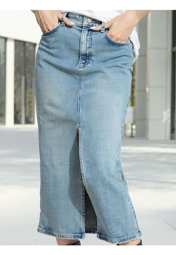Sinsay - Jeansowa spódnica midi z rozcięciem - turkusowy. Kolor: turkusowy. Materiał: jeans