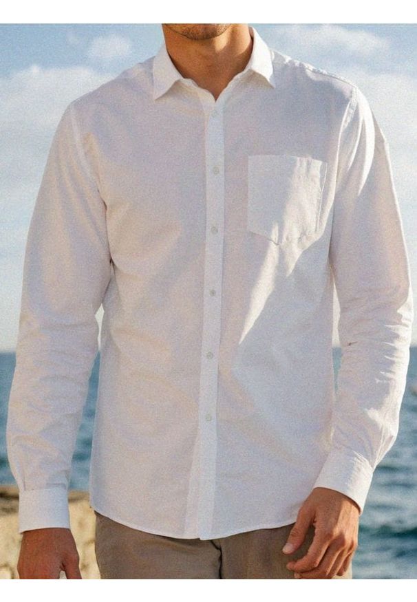 Sinsay - Koszula regular fit - biały. Kolor: biały