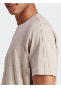 Adidas - adidas T-Shirt IB6143 Beżowy Regular Fit. Kolor: beżowy. Materiał: bawełna #2