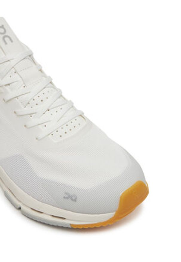 On Sneakersy Cloudnova Form 2 3ME30150924 Biały. Kolor: biały. Materiał: materiał