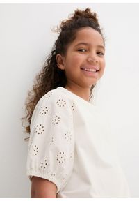bonprix - Shirt dziewczęcy z dżerseju z bawełny organicznej. Kolor: biały. Materiał: jersey, bawełna. Wzór: ażurowy