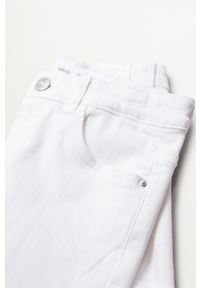 Mango Kids - Szorty jeansowe Patri 110-164 cm. Okazja: na co dzień. Kolor: biały. Materiał: jeans. Wzór: gładki. Styl: casual #2