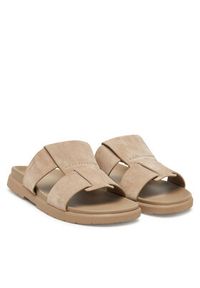 Calvin Klein Klapki Lug Sandal Double T Su HM0HM01800 Brązowy. Kolor: brązowy. Materiał: skóra, zamsz #5