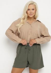 Born2be - Ciemnozielone Szorty z Wiskozą i Wiązaniem Sarumia. Okazja: na co dzień. Kolor: zielony. Materiał: wiskoza. Sezon: lato. Styl: casual #7