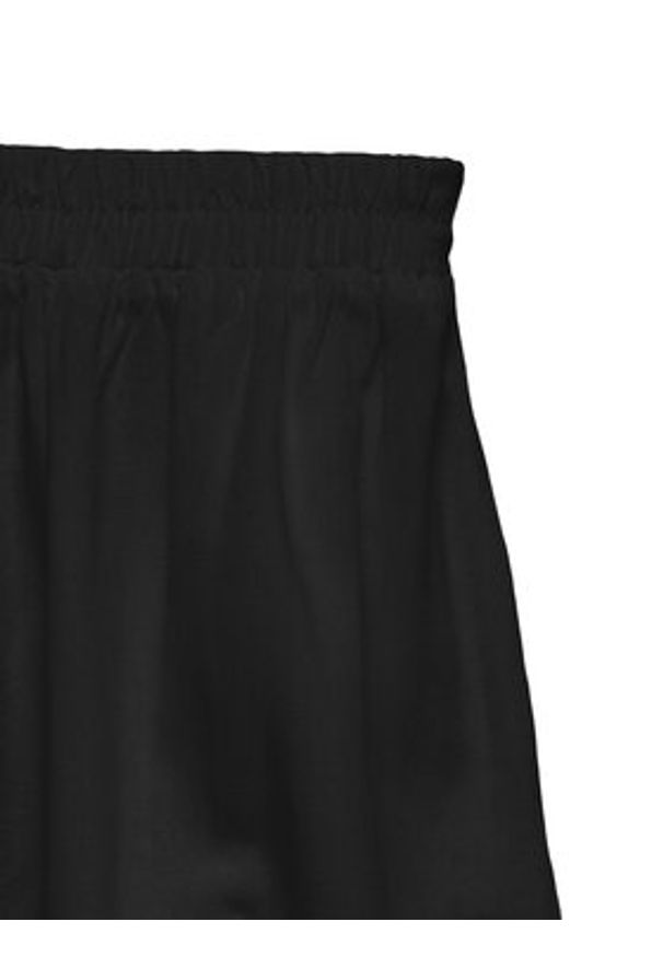 Vero Moda Spódnica midi Mymilo 10340419 Czarny Regular Fit. Kolor: czarny. Materiał: wiskoza