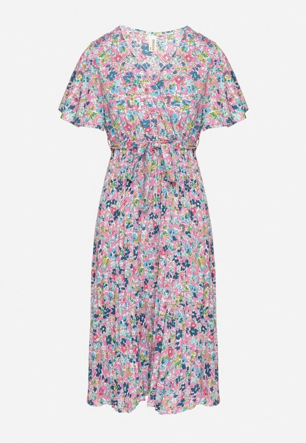 Born2be - Różowa Rozkloszowana Sukienka w Kwiaty z Kopertowym Dekoltem Plisowana Lanasira. Kolor: różowy. Wzór: kwiaty. Typ sukienki: kopertowe