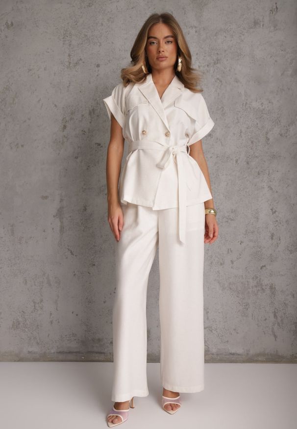 Renee - Biały Wiskozowy Komplet z Lnem Spodnie Wide Leg i Bluzka o Kroju Marynarki Daprise. Kolor: biały. Materiał: wiskoza, len