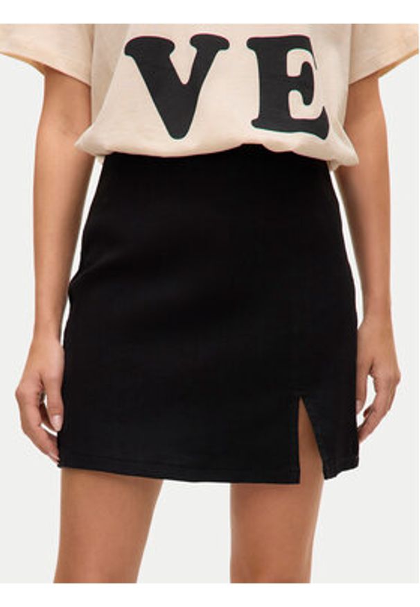 Vero Moda Spódnica jeansowa Nelly 10311322 Czarny Regular Fit. Kolor: czarny. Materiał: bawełna