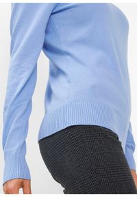 Sweter z golfem bonprix perłowy niebieski. Typ kołnierza: golf. Kolor: niebieski #7
