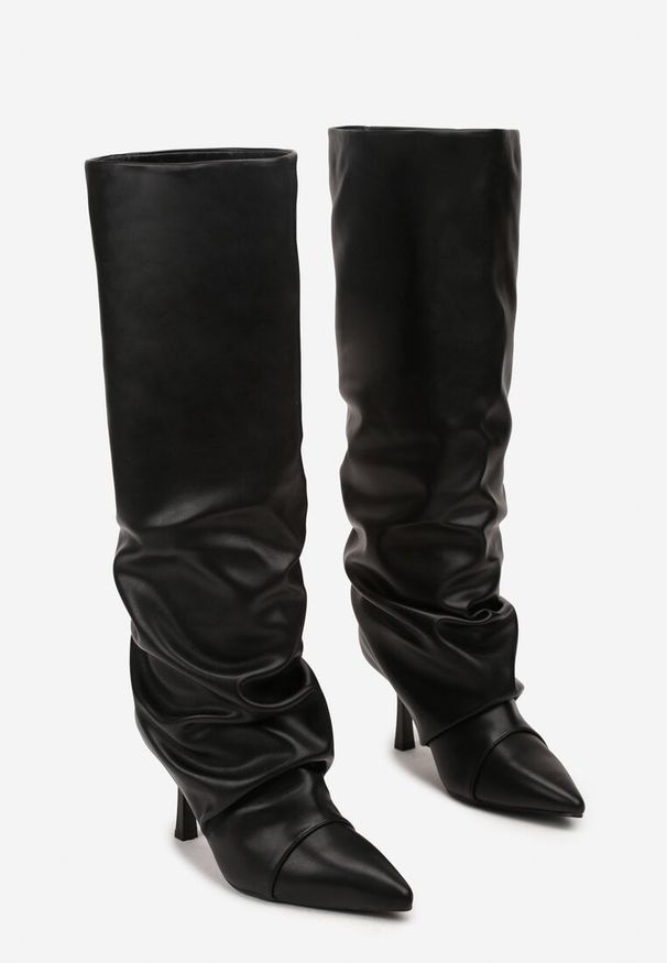 Born2be - Czarne Kozaki na Szpilce z Marszczoną Cholewką Aflitte. Okazja: na co dzień. Kolor: czarny. Materiał: jeans. Szerokość cholewki: normalna. Obcas: na szpilce. Styl: casual, elegancki. Wysokość obcasa: średni