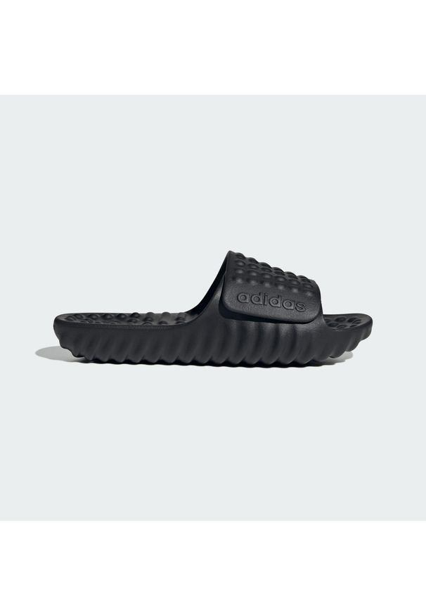 Adidas - Klapki Adissage 360rec. Kolor: czarny. Styl: sportowy