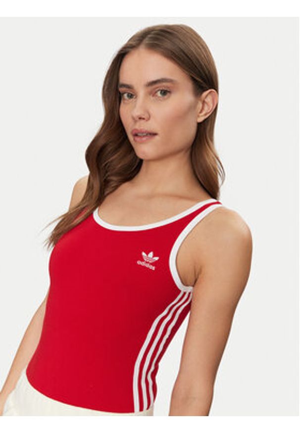 Adidas - adidas Body adicolor 3-Stripes JD4632 Czerwony Slim Fit. Kolor: czerwony. Materiał: bawełna