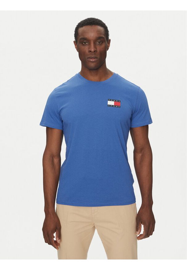Tommy Jeans T-Shirt Essential DM0DM20740 Niebieski Slim Fit. Kolor: niebieski. Materiał: bawełna