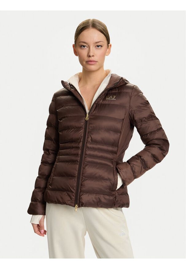 EA7 Emporio Armani Kurtka zimowa 7W000684 AF12475 U6063 Brązowy Slim Fit. Kolor: brązowy. Materiał: syntetyk. Sezon: zima