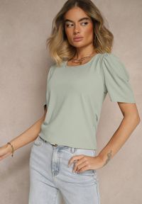 Renee - Zielony T-shirt z Prążkowanej Tkaniny z Zakładkami przy Rękawach Kolaniella. Kolor: zielony. Materiał: tkanina, prążkowany. Styl: elegancki