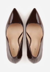 Born2be - Brązowe Klasyczne Szpilki VICES z Lakierowanym Połyskiem Divenia. Okazja: na co dzień, na randkę, na ślub cywilny, na wesele. Kolor: brązowy. Materiał: lakier. Obcas: na szpilce. Styl: klasyczny #4